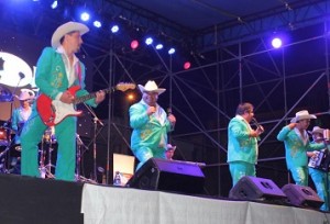 expo mami segunda noche